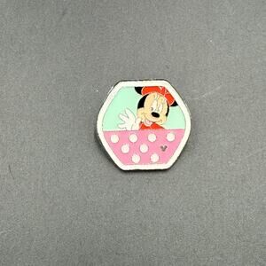 Disney Minnie Mouse Hexagon Shaped Trading Pin